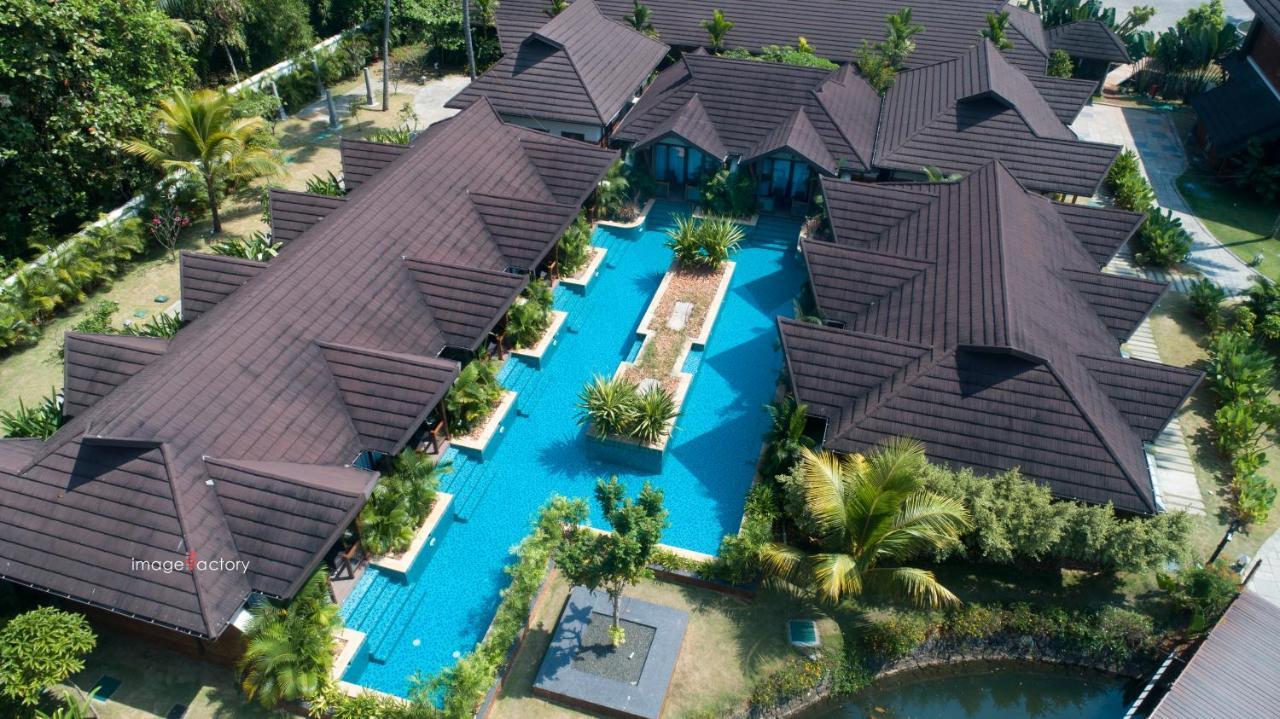 Gokulam Grand Resort & Spa, Kumarakom Ngoại thất bức ảnh