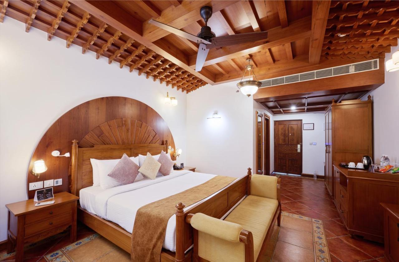 Gokulam Grand Resort & Spa, Kumarakom Ngoại thất bức ảnh