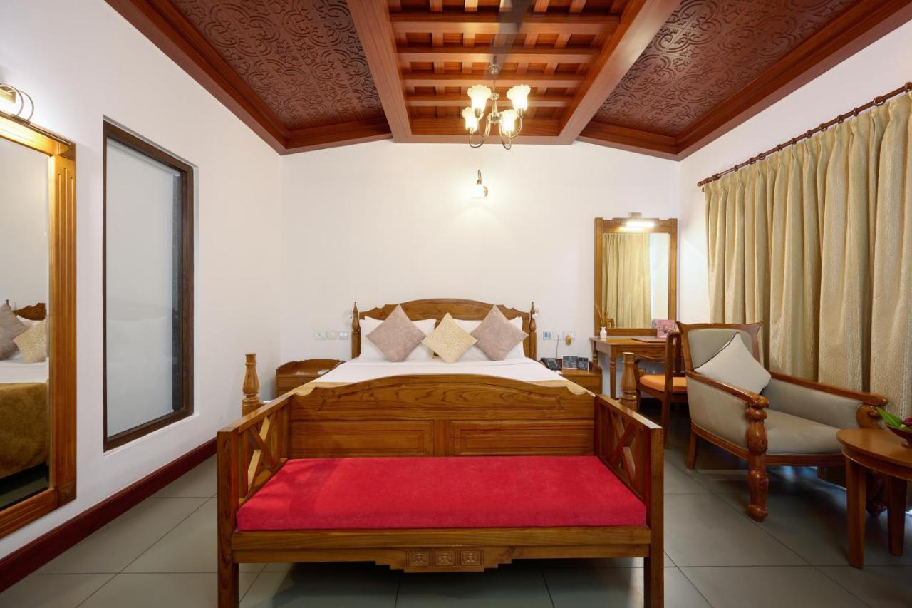 Gokulam Grand Resort & Spa, Kumarakom Ngoại thất bức ảnh