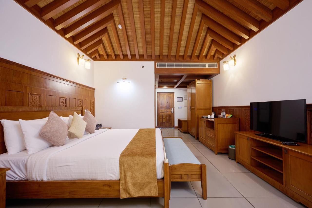 Gokulam Grand Resort & Spa, Kumarakom Ngoại thất bức ảnh