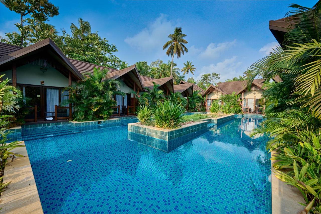 Gokulam Grand Resort & Spa, Kumarakom Ngoại thất bức ảnh