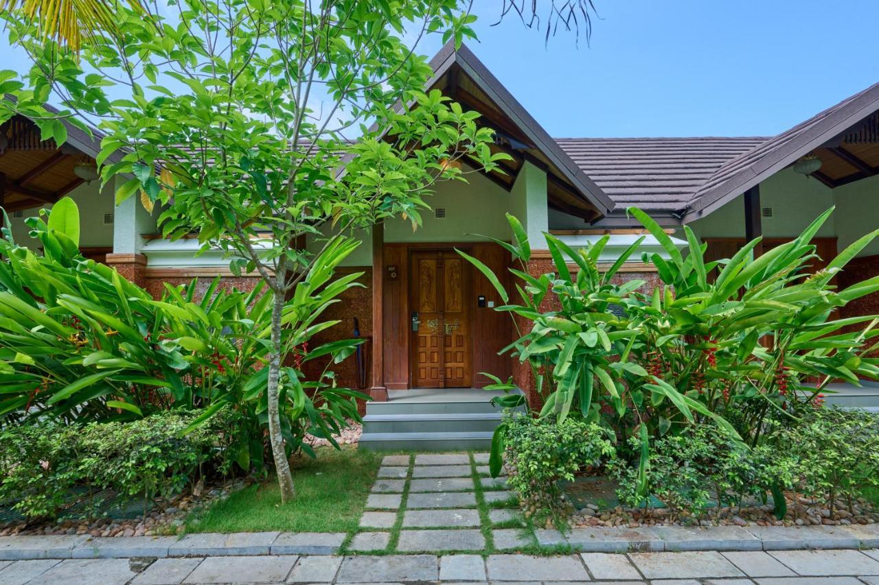 Gokulam Grand Resort & Spa, Kumarakom Ngoại thất bức ảnh
