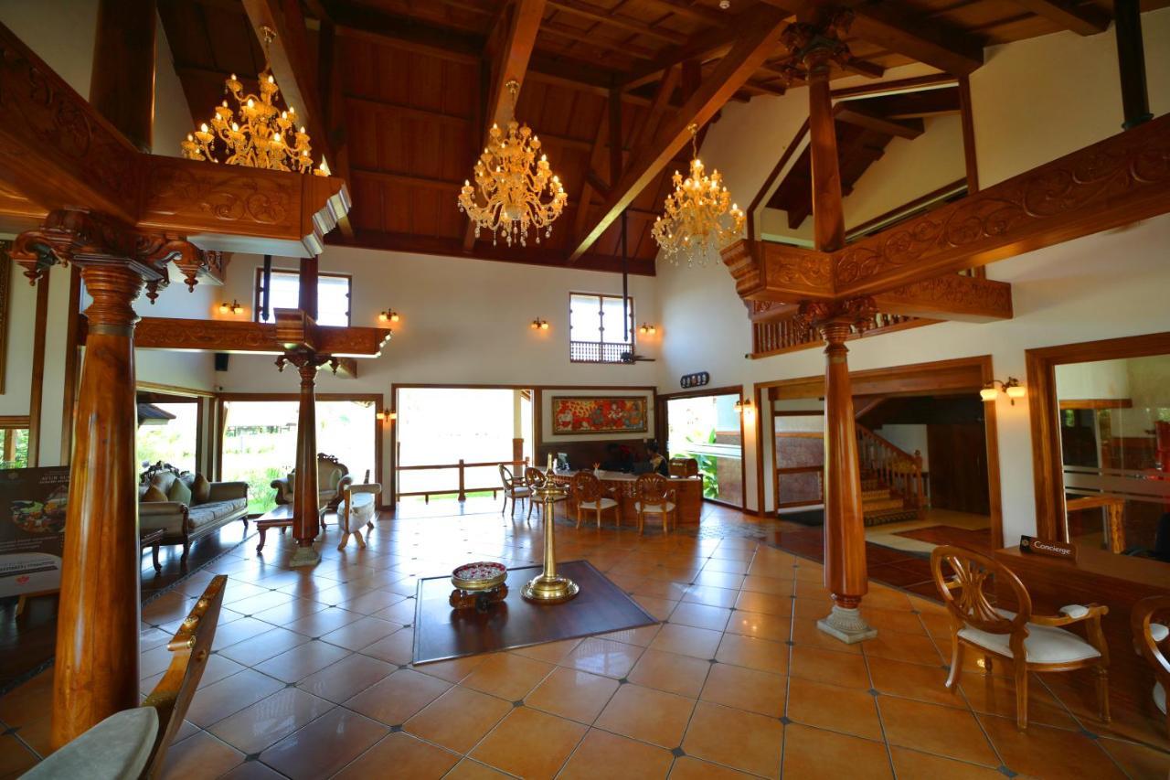 Gokulam Grand Resort & Spa, Kumarakom Ngoại thất bức ảnh