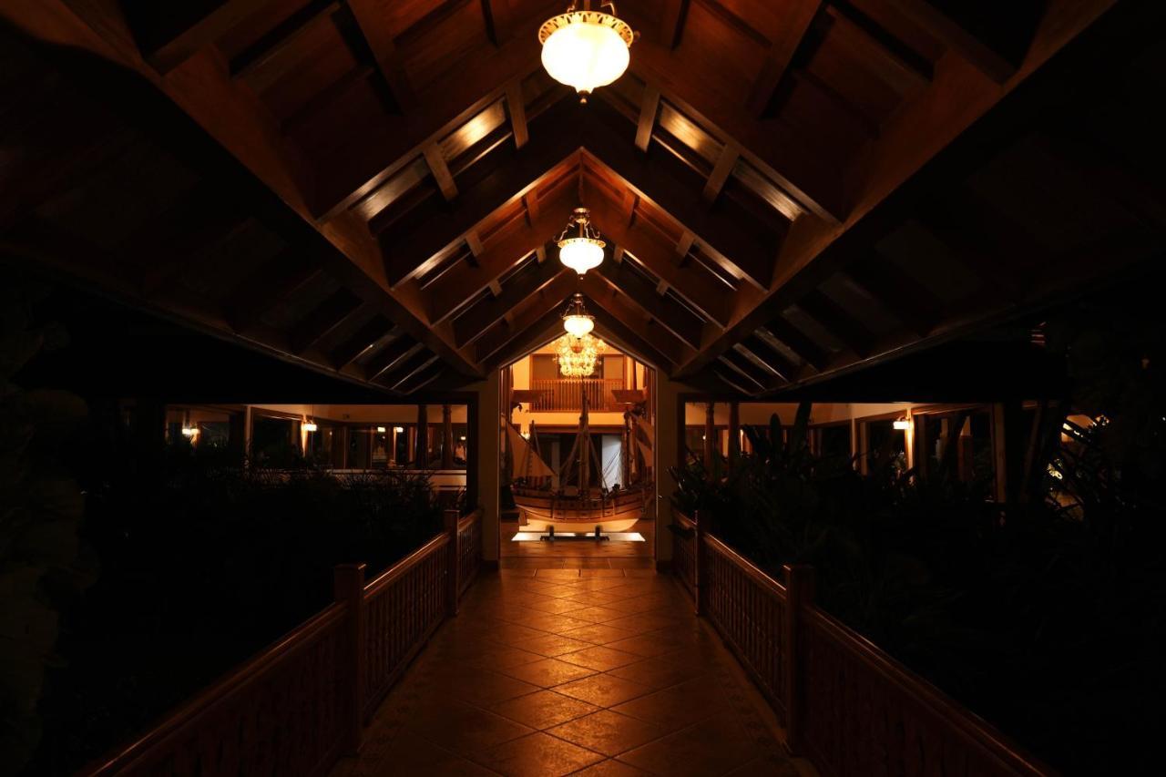 Gokulam Grand Resort & Spa, Kumarakom Ngoại thất bức ảnh
